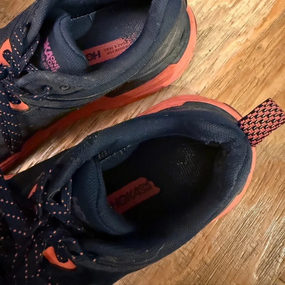 Hoka One One Navy Pink ATR6 Athletic Shoes with Cushioned Soles
